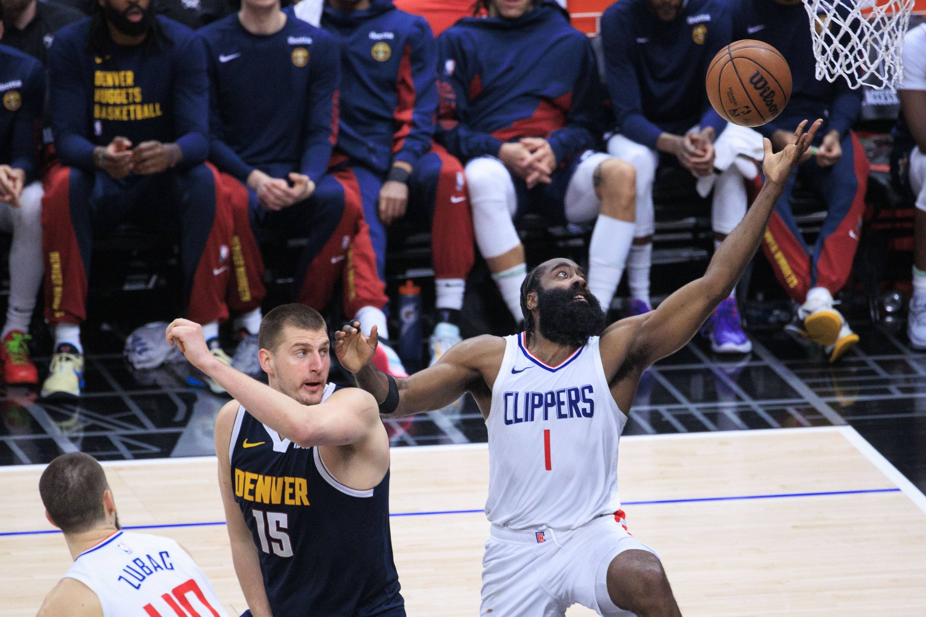 澳亚国际手游官网-快船主场失利，战绩受到挑战